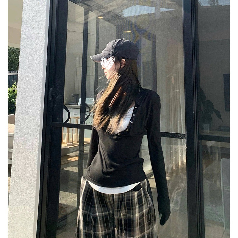 YIDENG ファッショナブルなスリムフィットフェイクツーピース Tシャツ 2025 新しいファッショナブルなコントラストカラー V ネックボトム長袖女性|undefined