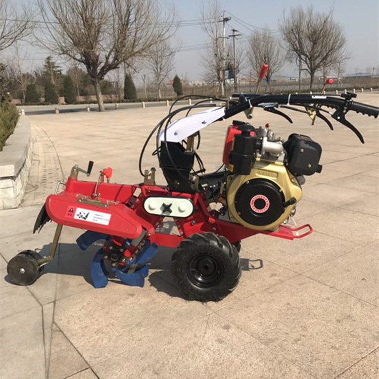 果园开沟培土机农用大棚旋耕四驱微耕机草莓起垄小型田园管理机