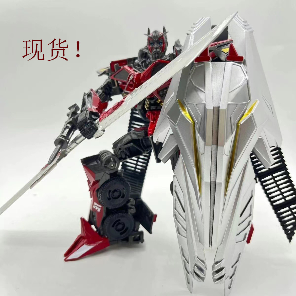 Hundreds of micro TW1024 deformation toy fire hero-deluxe movie version of the enemy fire truck model