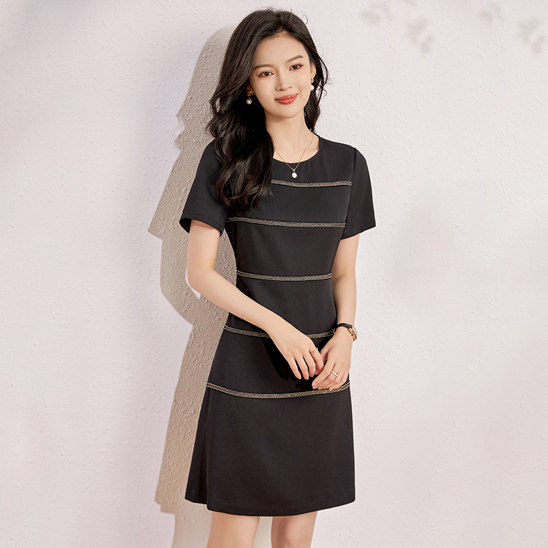Đầm suông nữ midi mùa hè kiểu mới — 2317301 - Đen chi tiết 4