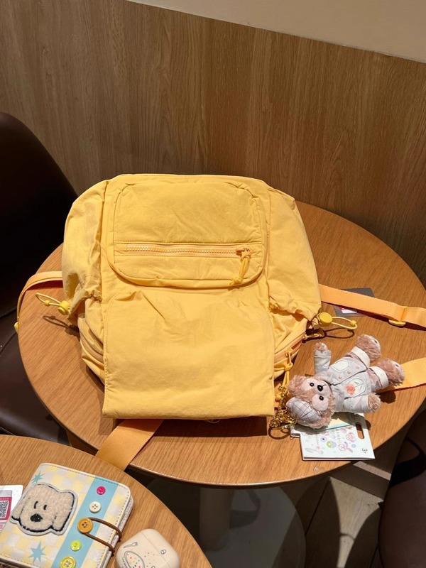 2024 夏の新スタイルの新鮮な大容量バックパック旅行学生学校通勤スクールバッグ仕事コンピュータバッグ|undefined
