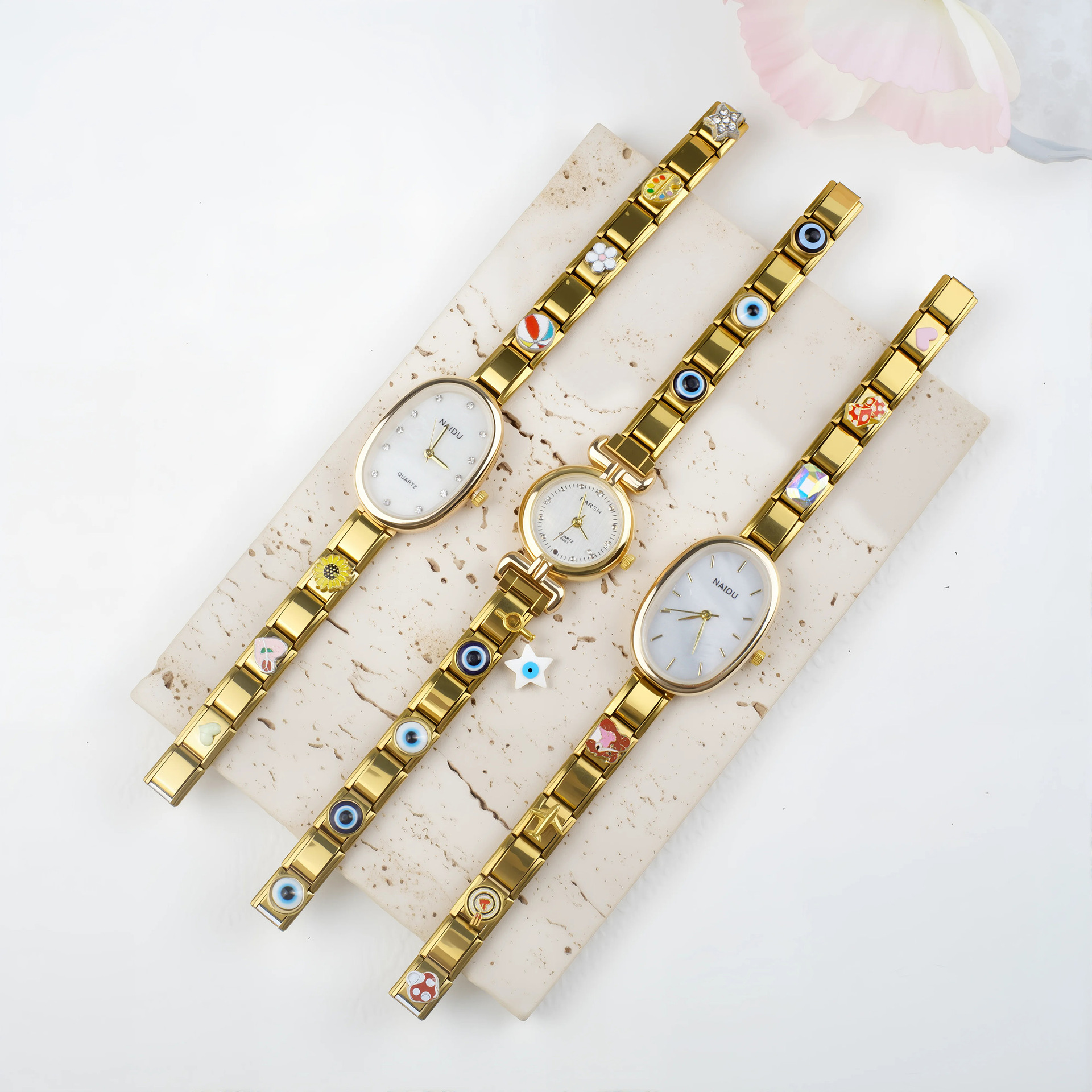 35g Weight Ordinary Glass Mirror Material Stainless Steel Strap Material Watch Classification Pointer+Number Display Type Double Side Snaps Buckle Style Oval Dial Shape Holiday, Shopping Occasion Quartz Movement Geometric Pattern All Seasons Season Unisex Gender Casual, Simple Style Style Casual Simple Style Geometric Double Side Snaps Quartz Watch 10