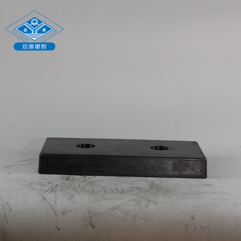 厂家长期销售 耐磨橡胶防撞块 桥墩用橡胶防撞块 码头缓冲块
