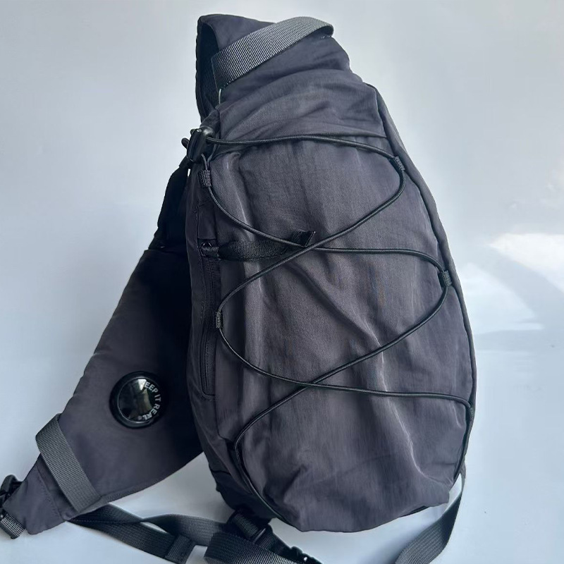 Large-Capacity Men's and Women's New Men's Casual Versatile Personalized Outdoor Sports Crossbody Bag Single Shoulder Lightweight