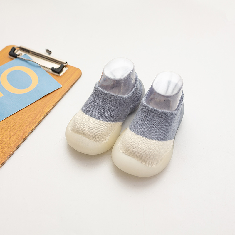 Zapatos de dibujos animados para niños pequeños de ojos grandes, calcetines para niños, zapatos para niños, zapatos para niños de suela suave antideslizantes de tubo bajo de primavera y verano