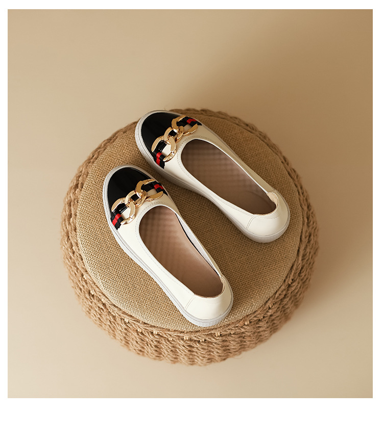 Metal Buckle Loafers 2023 New Versatile Lazy Shoes Comfortable Round Toe Shallow Mouth Thick Sole Slip-On Shoes For Women_voghion.com