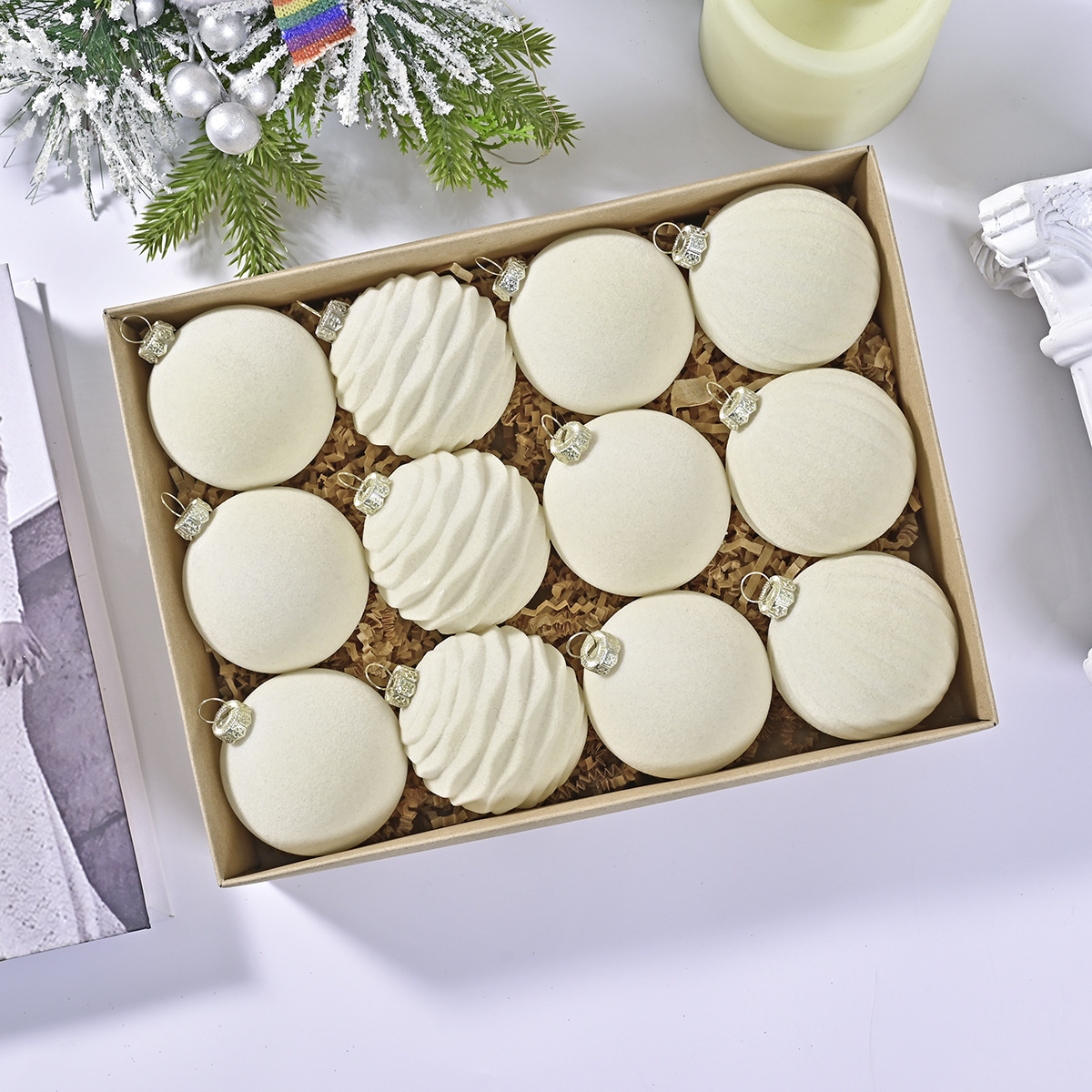 Flocado bola Bola de Navidad de terciopelo oscuro Bola de Navidad decoraciones del árbol de Navidad Amazon transfronteriza nuevo