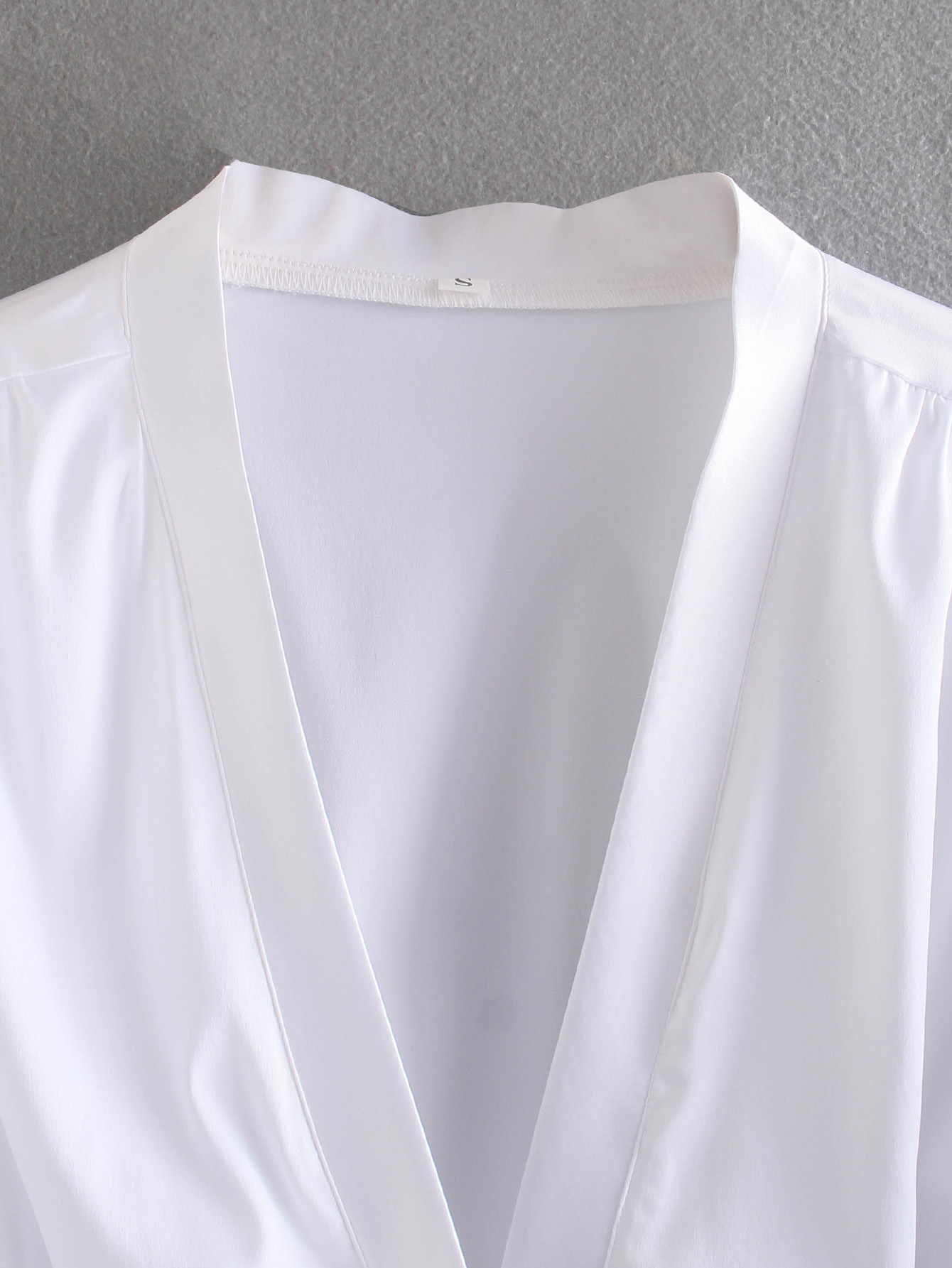 new wholesale spring two-color gloss waist blouse NSAM54122