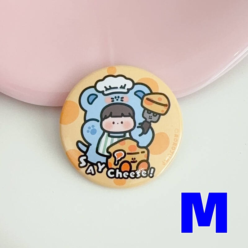 漫画のブローチのバッジのかわいい花の学生の胸のバッジの包みのアクセサリーのペンダントの小さいプレゼントの卸売りは図に来ることができます。|undefined