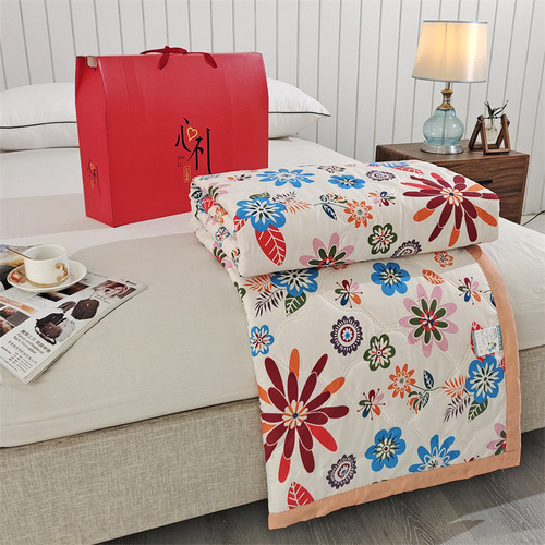 Gift Welfare Quilt Summer Quilt Air Conditioning Quilt Thin Quilt Event Gift Quilt Opening Gift Quilt Printable Logo