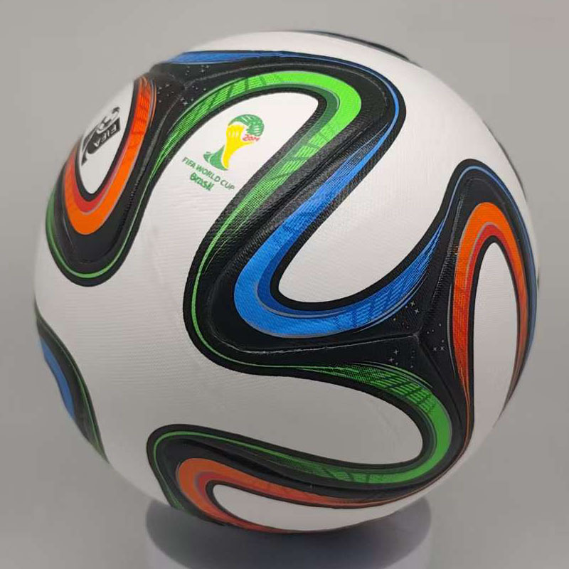 Nuevo número 5 Copa del Mundo de fútbol Copa de Europa Copa América Liga de Campeones con pegado caliente ppu adhesivo 4 fútbol al por mayor