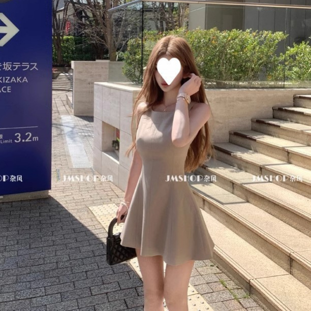 Summer black dress sleevless