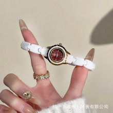 ����ɯ�մ���ֱ�Ů�¿�͹żtС���P�r��ŮʿŮ��2024�¿�14305