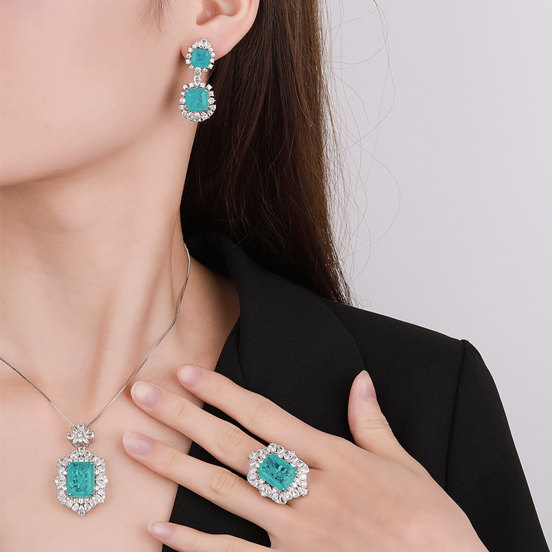 2023 nuevo estilo Zhuang Sheng joyería cobre inferior chapado en oro simulación Paraiba retro avanzado traje cuadrado 12*16