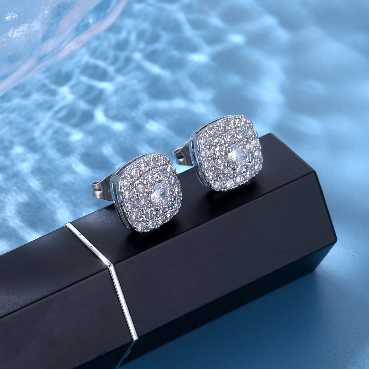 European and American Ins Classic Style Micro-Encrusted Zircon Hip-Hop Earrings for Men with Stainless Steel Pins Wholesale