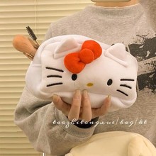 hellokitty随身化妆包女便携2023新款小号笔刷包可爱补妆内胆包包