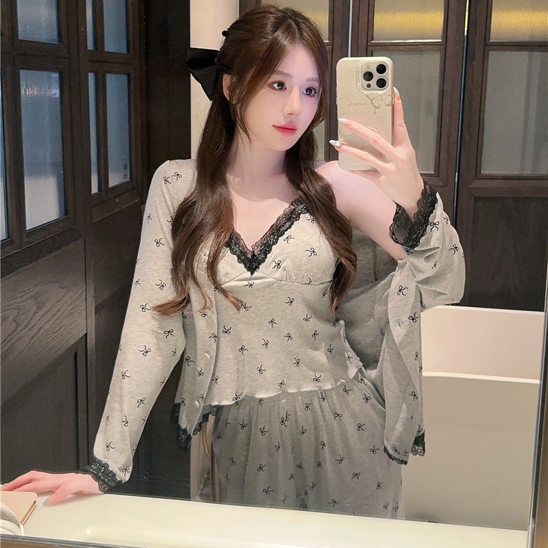 吊带睡衣女三件套带胸垫蕾丝性感纯欲莫代尔棉碎花春秋家居服套装