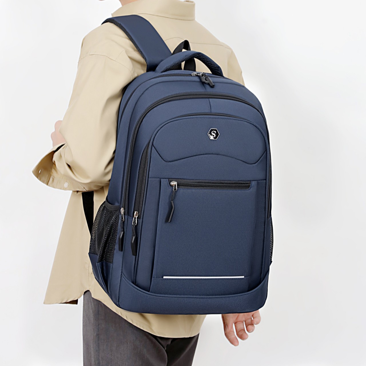 Modischer, multifunktionaler Herrenrucksack, geräumige Business-Laptoptasche aus wasserabweisendem Oxford-Gewebe_voghion.com