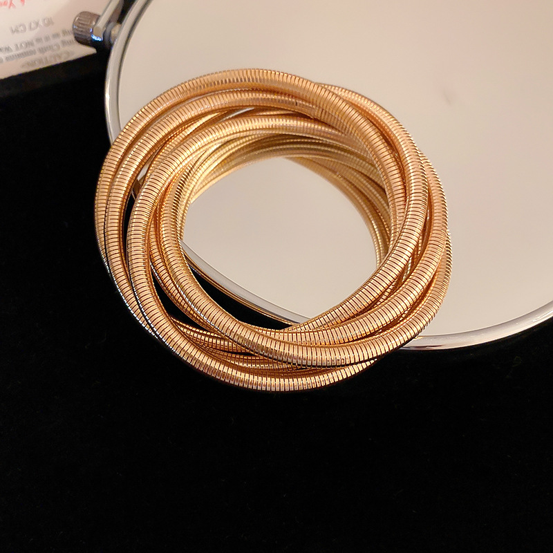 Pulsera elástica de tres capas exagerada retro europea y americana pulsera de diseño creativo personalizada pulsera de lujo ligera de moda para mujeres