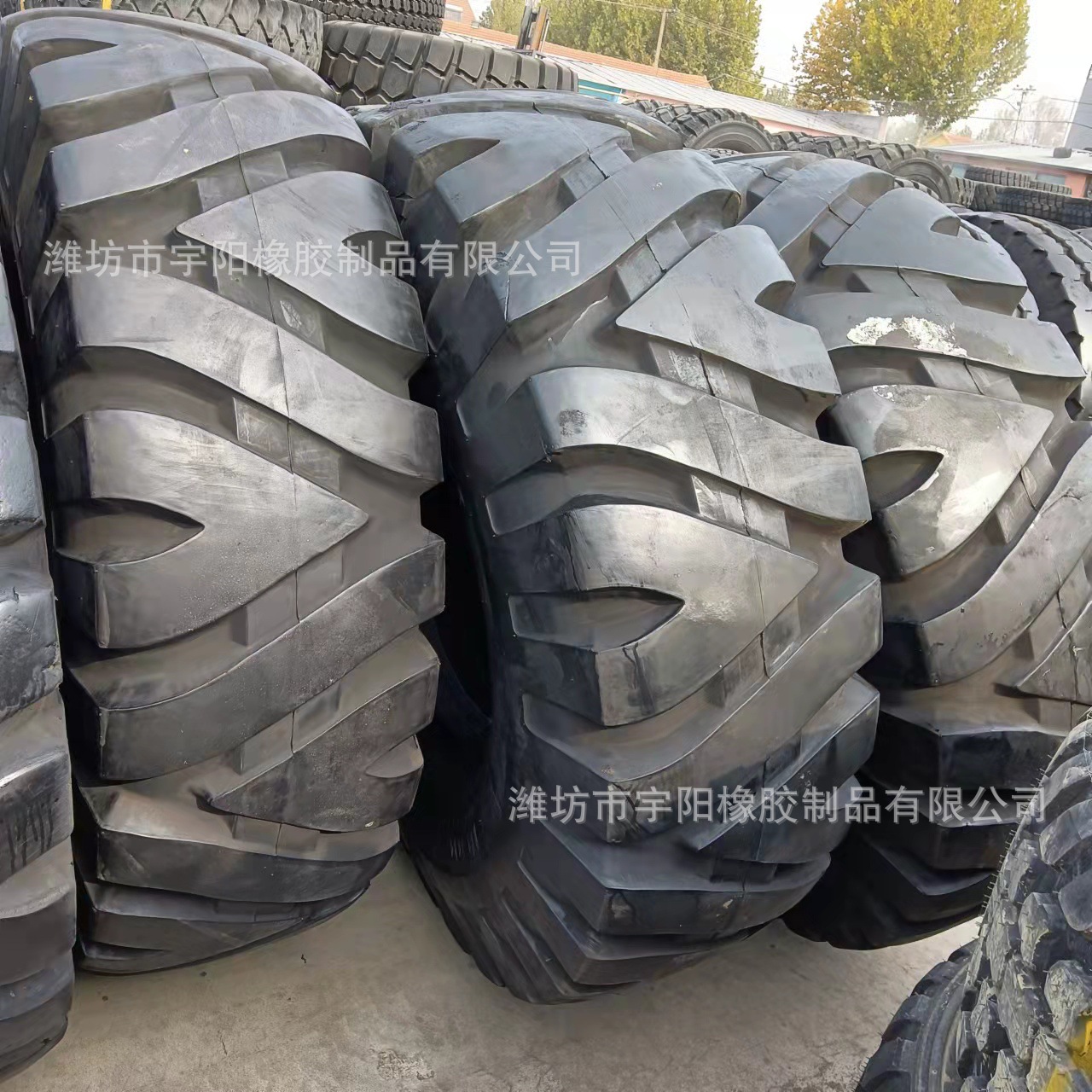 矿用自卸车轮胎 1800-25  装载机轮胎18.00-25 加厚36层