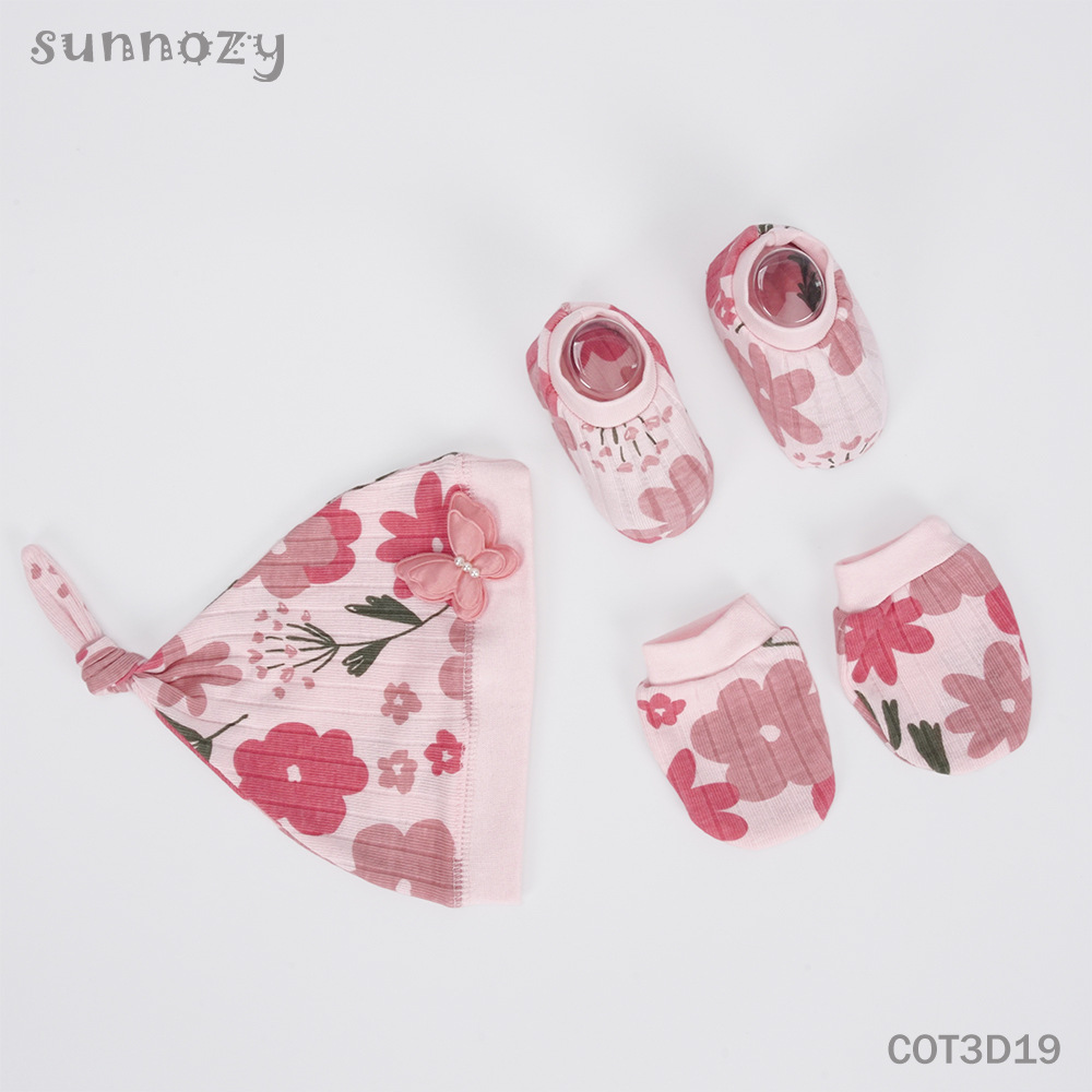 Conjunto de tres piezas de gorros y calcetines de algodón puro para recién nacidos Sunnozy, productos para recién nacidos, guantes, calcetines y gorros para bebés de cuatro estaciones. image 4