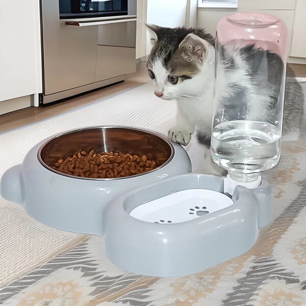 Dog bowl drinking water two-in-one anti-knock drinking water feeding…
