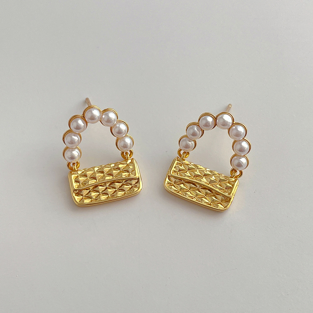 Fashion Bag Copper Plating Artificial Pearls Ear Studs 1 Pair