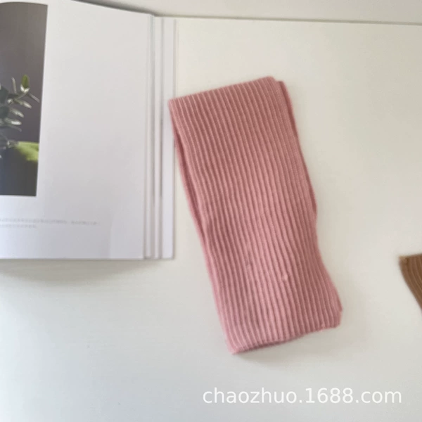 Pale pinkish gray