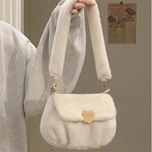 秋季款时尚云朵羊羔毛毛包女毛绒链条包通勤百搭爱心包单肩斜挎包