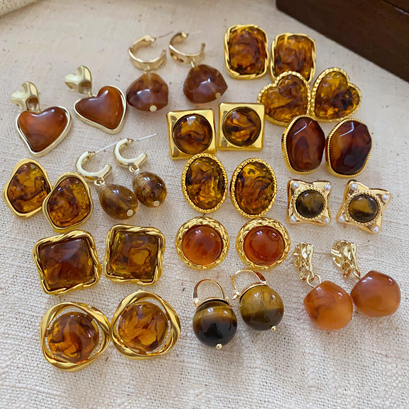 14g Weight Ear Studs Classification 1 Pair Vintage Style Square Oval Heart Shape Plating Alloy Ear Studs