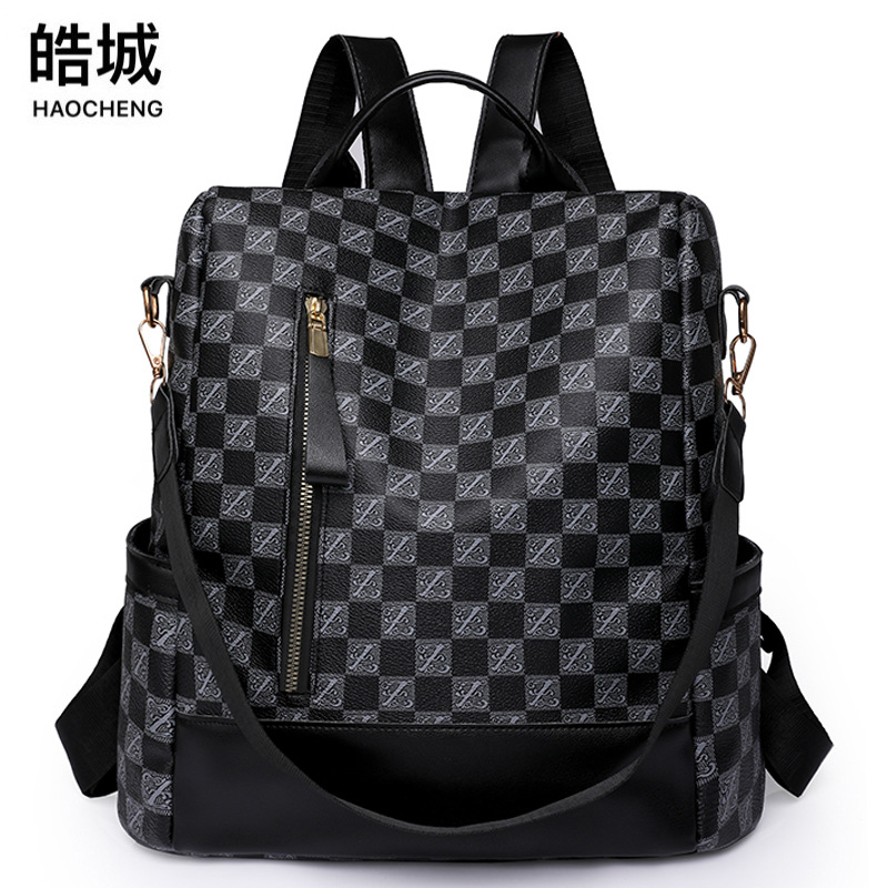 Ventas directas de fábrica 2023 nuevas damas coreanas de cuero suave mochila antirrobo moda versátil mochila de viaje multifuncional