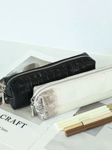 Crocodile-patterned top-grain leather coin purse, stylish storage bag for lipstick, earphones, keys, and ID cards