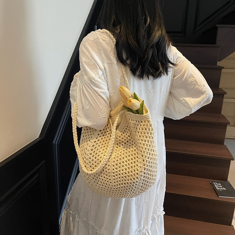 Casual Large-Capacity Cotton Woven Bag, New Hollow-Out Straw Bag, Lazy Style Shoulder Bag, Vacation Beach Bag, Women's Bag Casual Large-Capacity Cotton Woven Bag, New Hollow-Out Straw Bag, Lazy Style Shoulder Bag, Vacation Beach Bag, Women's Bag