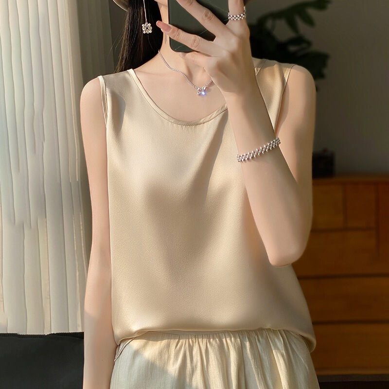 Silky Satin Inner Camisole Pure Color Short Top Pullover 2025 Spring and Summer New Women's Sleeveless Round Neck