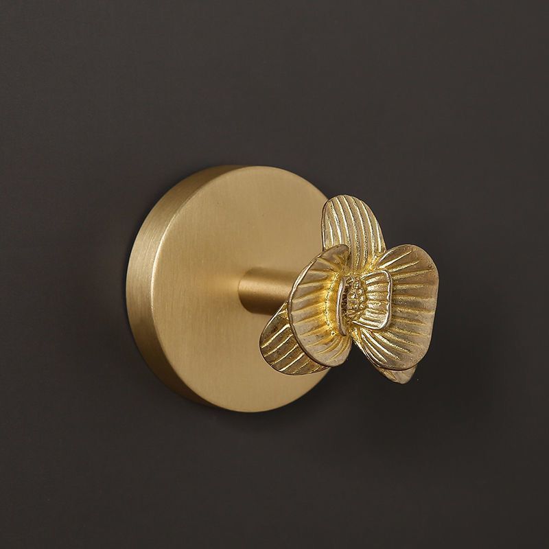 Gancho de pared creativo de estilo europeo después del cierre de la puerta del pasillo Gancho de ropa sin clavos de latón al por mayor de fábrica