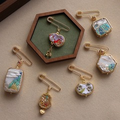 クラシックな手作りの中空サシェブローチ、中国風の刺繍コサージュ、吊り下げボックス、開閉可能な香りの丸薬アクセサリー、多用途