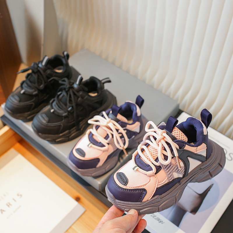 Zapatillas deportivas transpirables para niñas, modelo nuevo de otoño 2024, para niños mayores, estilo urbano moderno, venta al por mayor.