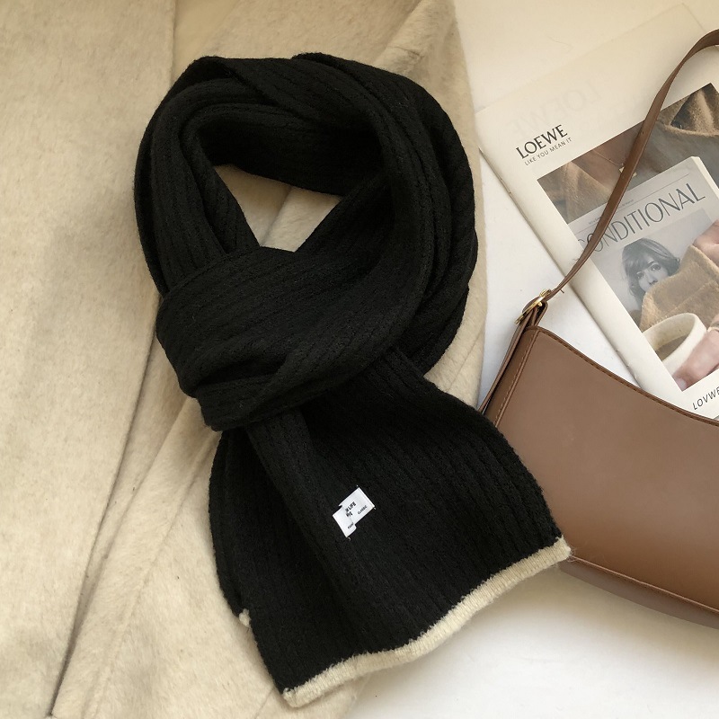 Unisex Simple Style Solid Color Knit Scarf display picture 14