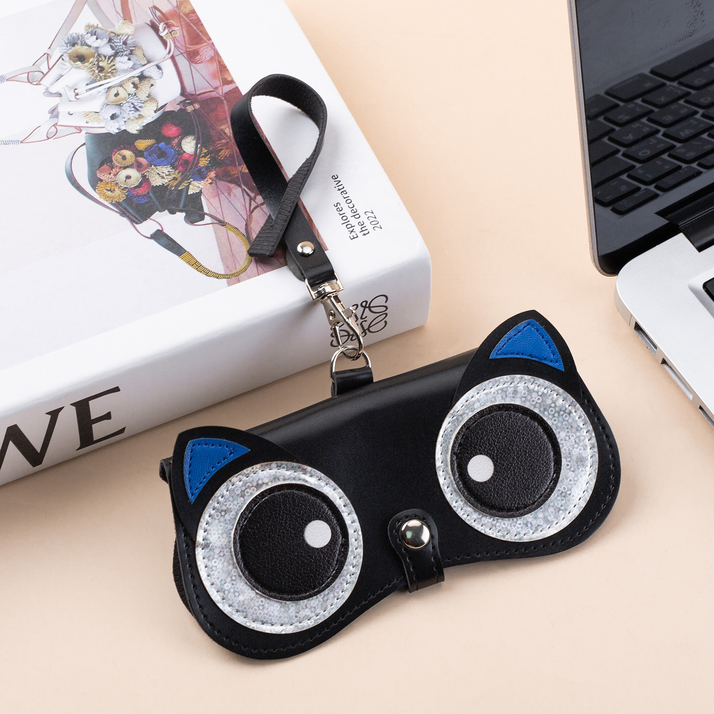 Bolsas de gafas personales transfronterizas para la calle bolsas de gafas colgantes caja de gafas de sol bolsas de gafas de sol pu