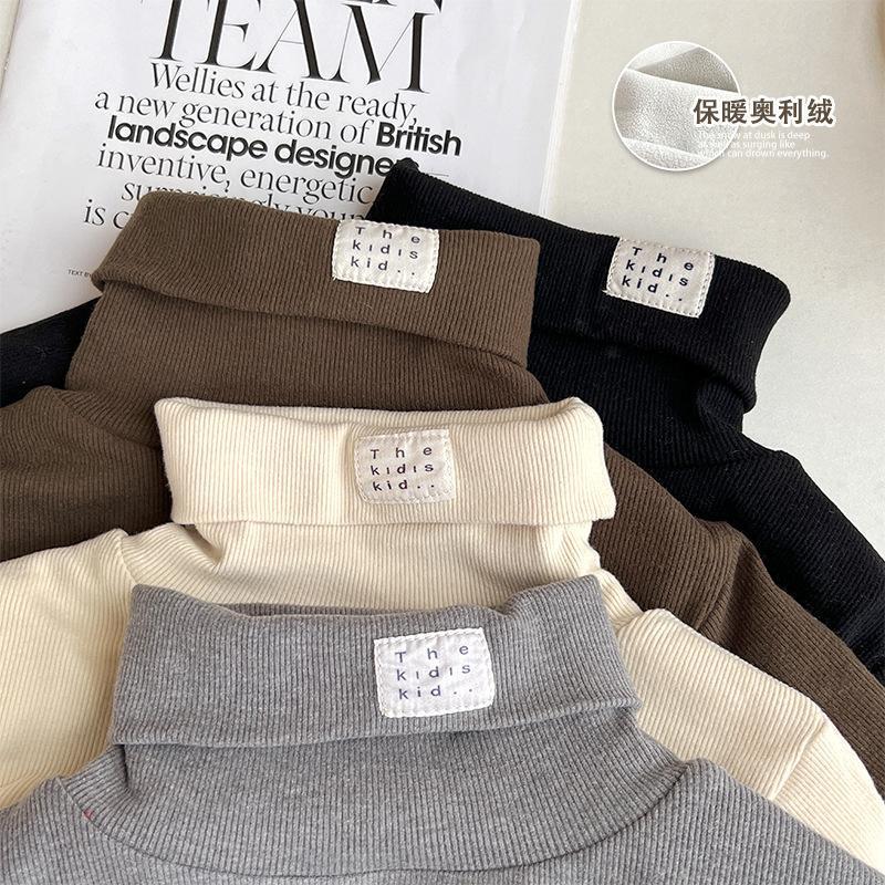 Cross-border children's Korean style high-neck label fleece-lined base layer shirt, autumn and winter style, boys' and girls' baby top, trendy, warm and long.