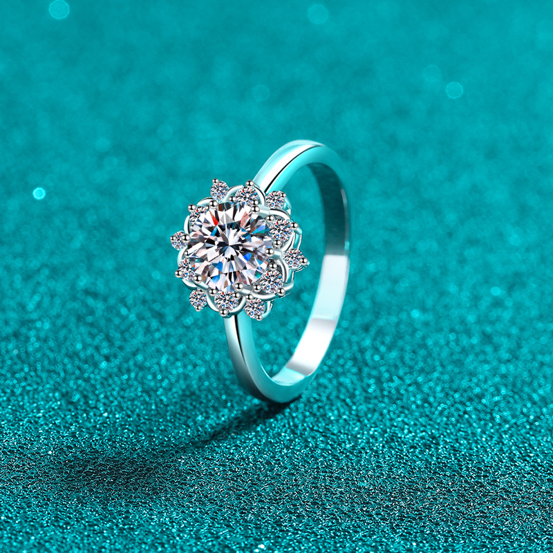 Anillo Xindeyi S925 de plata de ley con moissanita y diseño de girasol clásico de seis puntas para mujer. Joyería elegante de alta gama._voghion.com