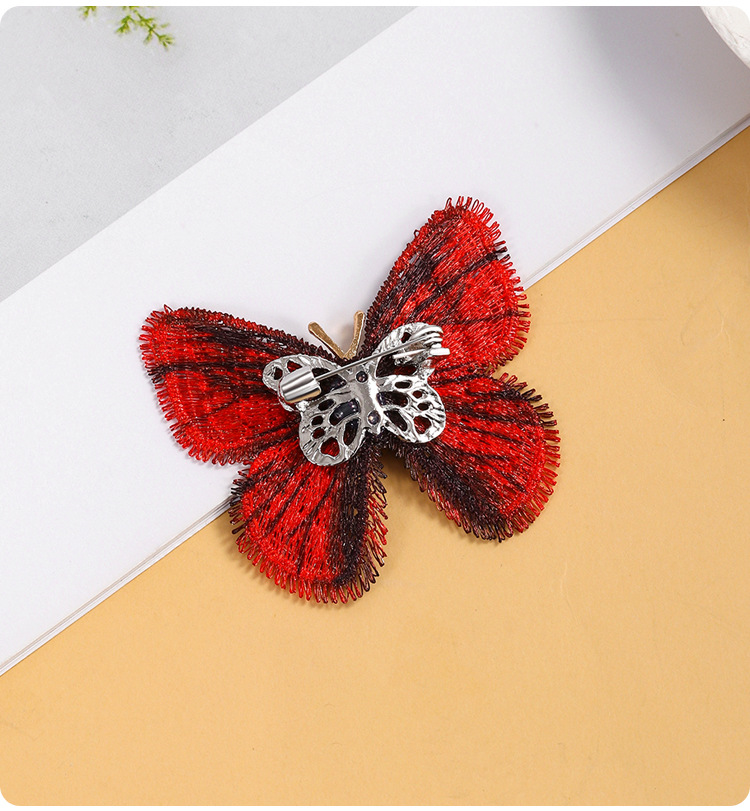 Plating Design Retro Classic Style Pin Butterfly Zinc Alloy Plating Women's Brooches