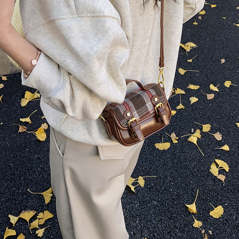 Bolsa de hombro retrógrada de tween para niñas, nuevo estilo británico bolso para niños, estilo casual simple bolso de bebé