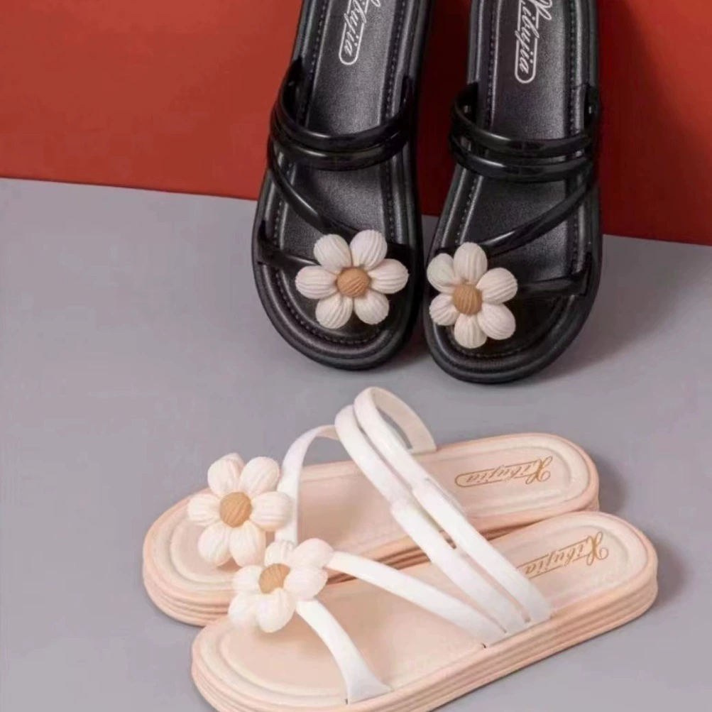 Тапочки с мягким низом для женщин 2023 Летние дикие чистые красные инсы Ветер толстые пляжные студенты выходят на улицу