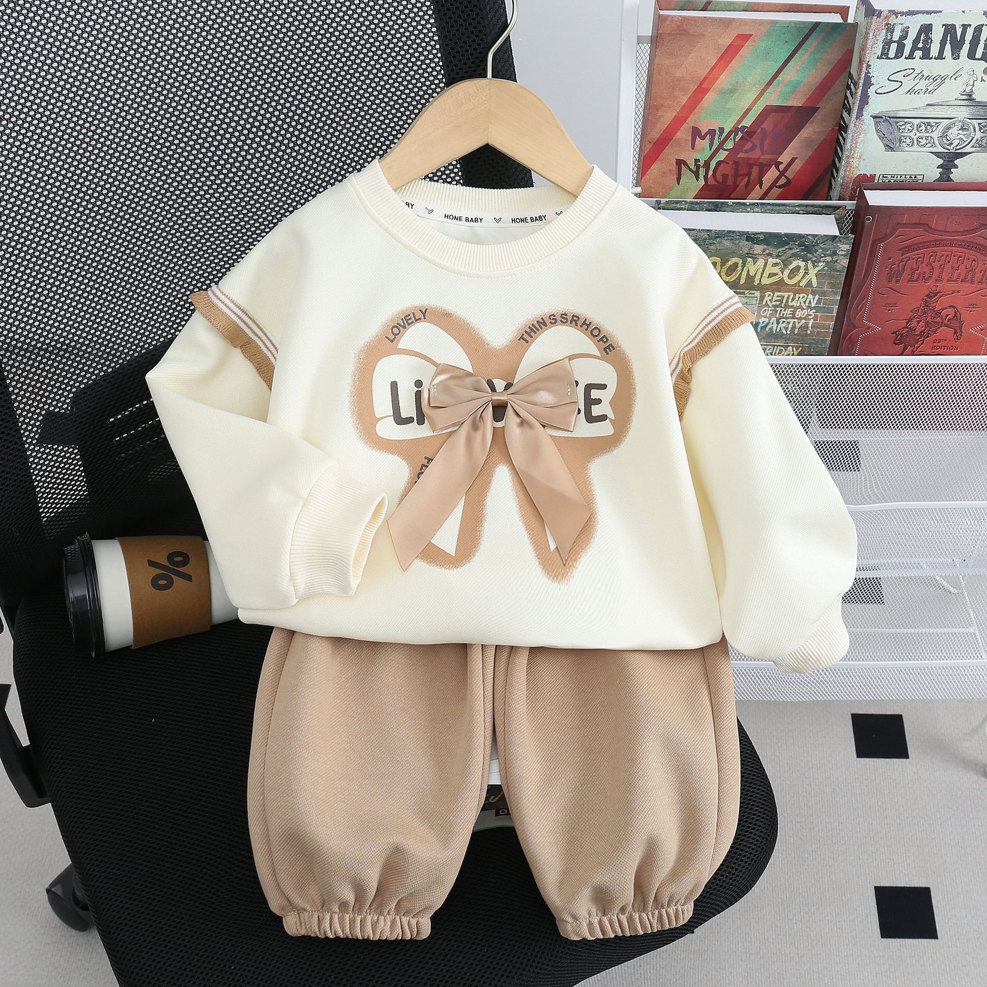 女宝宝秋装套装洋气装新款女童运动卫衣两件套1-34婴儿春秋季衣服