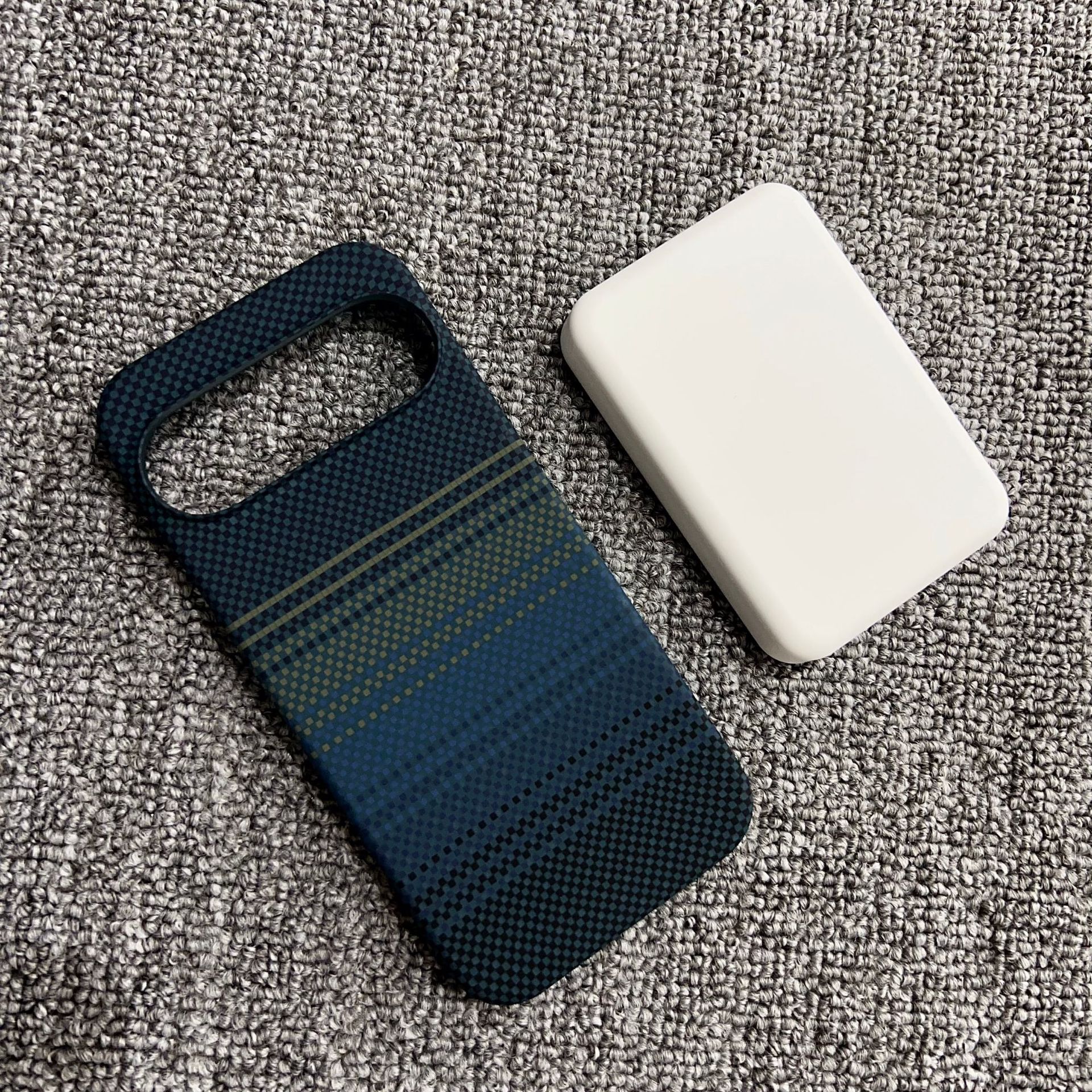 Lunar blue blue