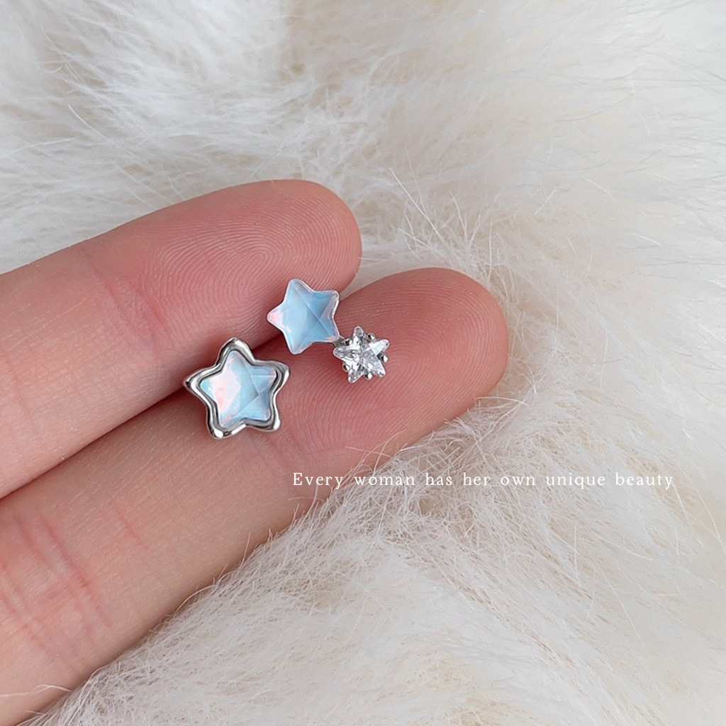 Pendientes de botón con circonita y perla para mujer_voghion.com