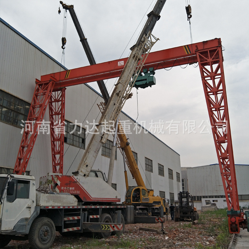 7890393129_106575250