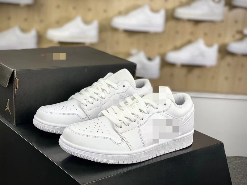 莆田 AJ1 ロートップフルヘッドレイヤーピュアオリジナル 2024 新色黒緑竹林パンダネイビーブルー男性と女性のスポーツシューズ|undefined