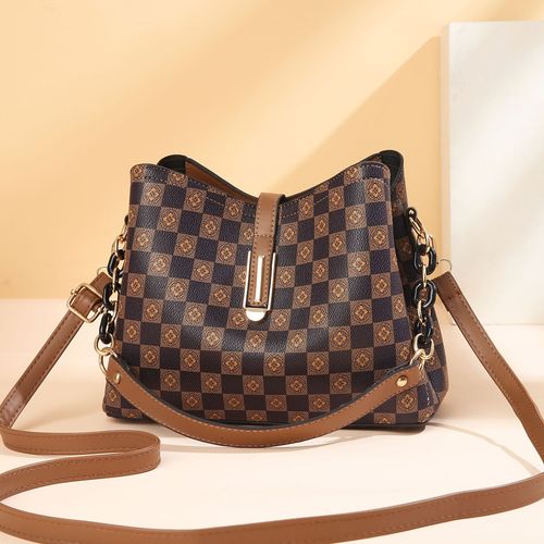 Cross-border dropshipping Spring and Summer trendy niche shoulder hand-held bags fashionable texture versatile women's crossbody bag water bucket bag